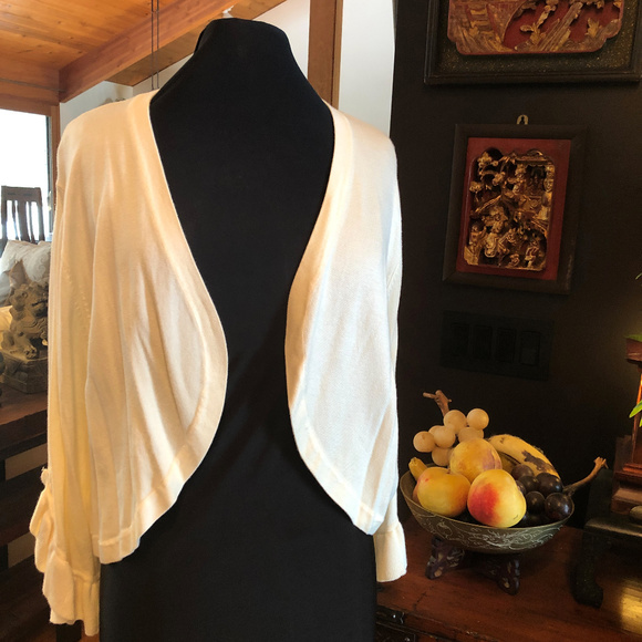 Lane Bryant Knit Cropped Cardigan Ruffle Sleeve - Picture 4 of 6